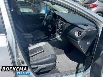 Toyota Auris 1.8 Hybrid Executive Navigatie Climate Cruise PDC picture 20