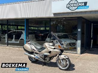 damaged motor cycles Honda NT 650 Deauville 1998/8