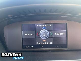 BMW 3-serie 318i High Executive Panorama Stoelverw. Navigatie Climate PDC picture 21