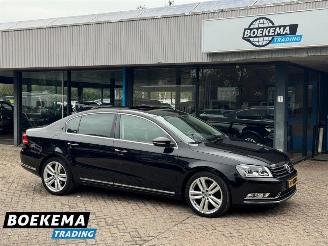 damaged passenger cars Volkswagen Passat 1.4 TSI DSG Highline Leer Navigatie Open-Dak Stoelverw. Keyless 2011/7