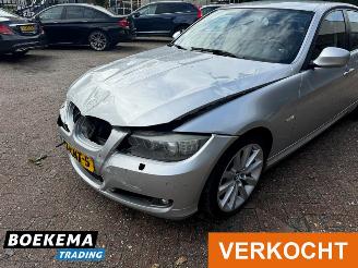 BMW 3-serie 320i Aut. Facelift Navi Leder Clima Cruise Business Line Style picture 9
