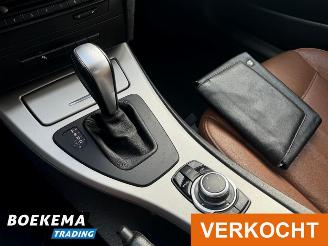 BMW 3-serie 320i Aut. Facelift Navi Leder Clima Cruise Business Line Style picture 24