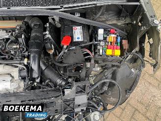 Peugeot 5008 1.2 131PK Automaat Premium 7-pers Stoelverw. Memory picture 10