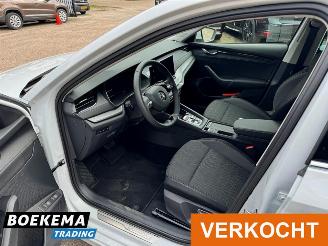 Skoda Octavia Combi 1.4 TSI iV PHEV Business Edition Navi Led Clima Cruise picture 11