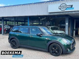 Schadeauto Mini Clubman Series 1.5 One Business Keyless Navi Climate Cruise PDC 2016/8