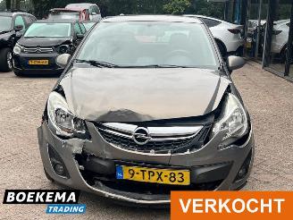 Opel Corsa 1.2 16V Automaat Navi Climate Cruise picture 5