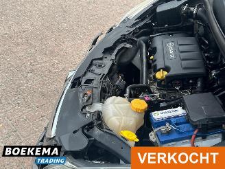 Opel Corsa 1.2 16V Automaat Navi Climate Cruise picture 13