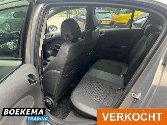 Opel Corsa 1.2 16V Automaat Navi Climate Cruise picture 17
