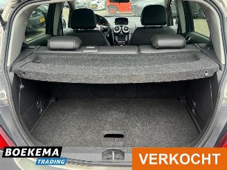 Opel Corsa 1.2 16V Automaat Navi Climate Cruise picture 18