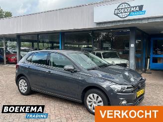 Vaurioauto  passenger cars Volkswagen Polo 1.0 TSI Comfortline Navi Climate Cruise PDC 2021/3