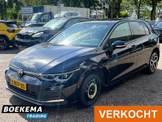 Volkswagen Golf 1.5 eTSI Style HUD DSG Massage Led Navi Stoelverw. picture 4