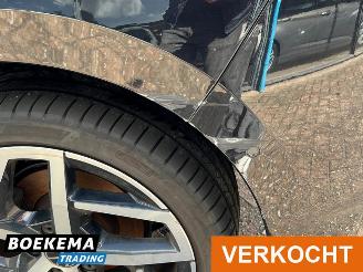 Volkswagen Golf 1.5 eTSI Style HUD DSG Massage Led Navi Stoelverw. picture 12