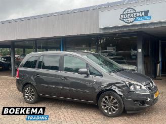 krockskadad bil auto Opel Zafira 1.8 '111' Edition 7-Pers Aut Cruise Navi 2010/7