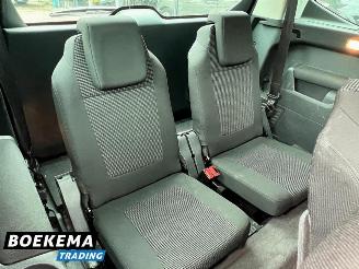 Peugeot 5008 2.0 HDI 7-Pers Aut Clima Cruise Navi PDC Trek. picture 16