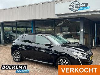 skadebil auto Peugeot 208 1.2 Allure 100pk Led Climate Navi Cruise Camera stoelverw. 2023/6