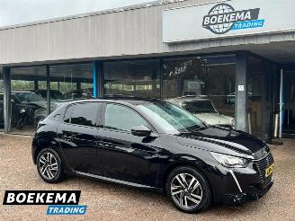 skadebil auto Peugeot 208 1.2 Allure 100pk Led Climate Navi Cruise Camera stoelverw. 2023/6