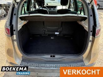 Renault Scenic 1.2 TCe 131PK Limited Navigatie Climate 6-Hand picture 16