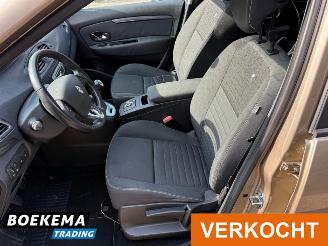 Renault Scenic 1.2 TCe 131PK Limited Navigatie Climate 6-Hand picture 13