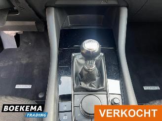 Mazda 3 2.0 e-SkyActiv-G M Hybrid Virtual Keyless Bose Navi picture 31