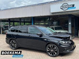 damaged passenger cars Fiat Tipo 1.4 T-Jet 120PK S-Design Led Leer Navigatie Climate 2019/6