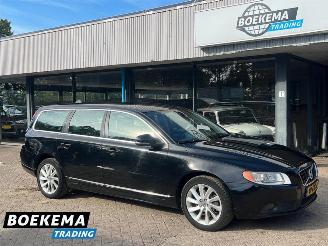 Volvo V-70 2.0 D3 Limited Aut Navi Cruise Trekhaak PDC picture 1