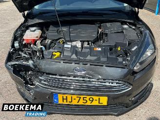 Ford Focus Wagon 1.5 TDCI Titanium Navigatie Climate Cruise PDC Trekh. picture 10