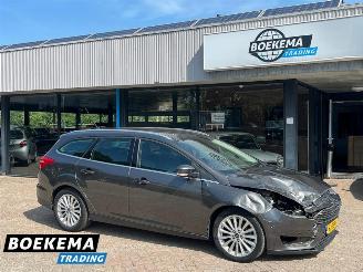 uszkodzony samochody osobowe Ford Focus Wagon 1.5 TDCI Titanium Navigatie Climate Cruise PDC Trekh. 2015/11