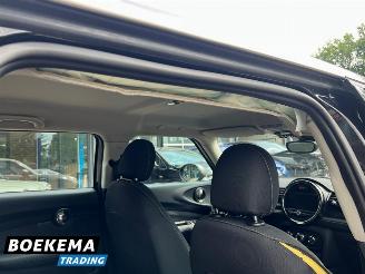 Mini Clubman Cooper 1.5 Business Automaat Navigatie Climate Cruise NL-Auto! picture 9