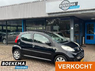 Unfallwagen Peugeot 107 1.0-12V Sublime Airco 5-Deurs 2010/4