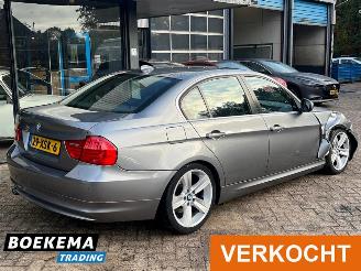 BMW 3-serie 320d Luxury Line Xenon Leer Cruise Navi Stoelverw. picture 2