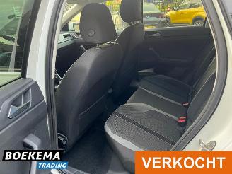 Volkswagen Polo 1.0 TSI Highline R-Line LED Stoelverw. Navi Climate Cruise picture 16
