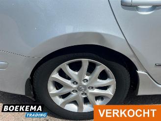 Hyundai I-30 CW 1.6i i-Motion Climate Cruise Trekhaak picture 13