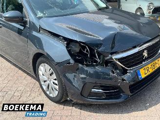 Peugeot 308 SW 1.2 PureTech Blue Lease Navigatie Climate Cruise picture 6