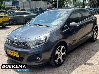 Kia Rio 1.2 CVVT Super Pack Keyless Climate Cruise PDC picture 4