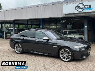 škoda osobní automobily BMW M550 5-Serie M550XD xDrive High Exe Open-Dak Elec-Trekhaak Stoelverkoeling HUD Memory 2015/2