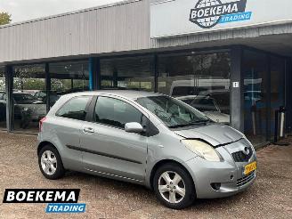 Auto incidentate Toyota Yaris 1.3 VVTi Luna Climate Cruise 2009/6