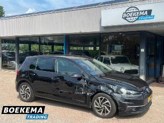 skadebil auto Volkswagen Golf 1.5 TSI Comfortline Automaat Navigatie Camera Stoelverw. Cruise 2018/4