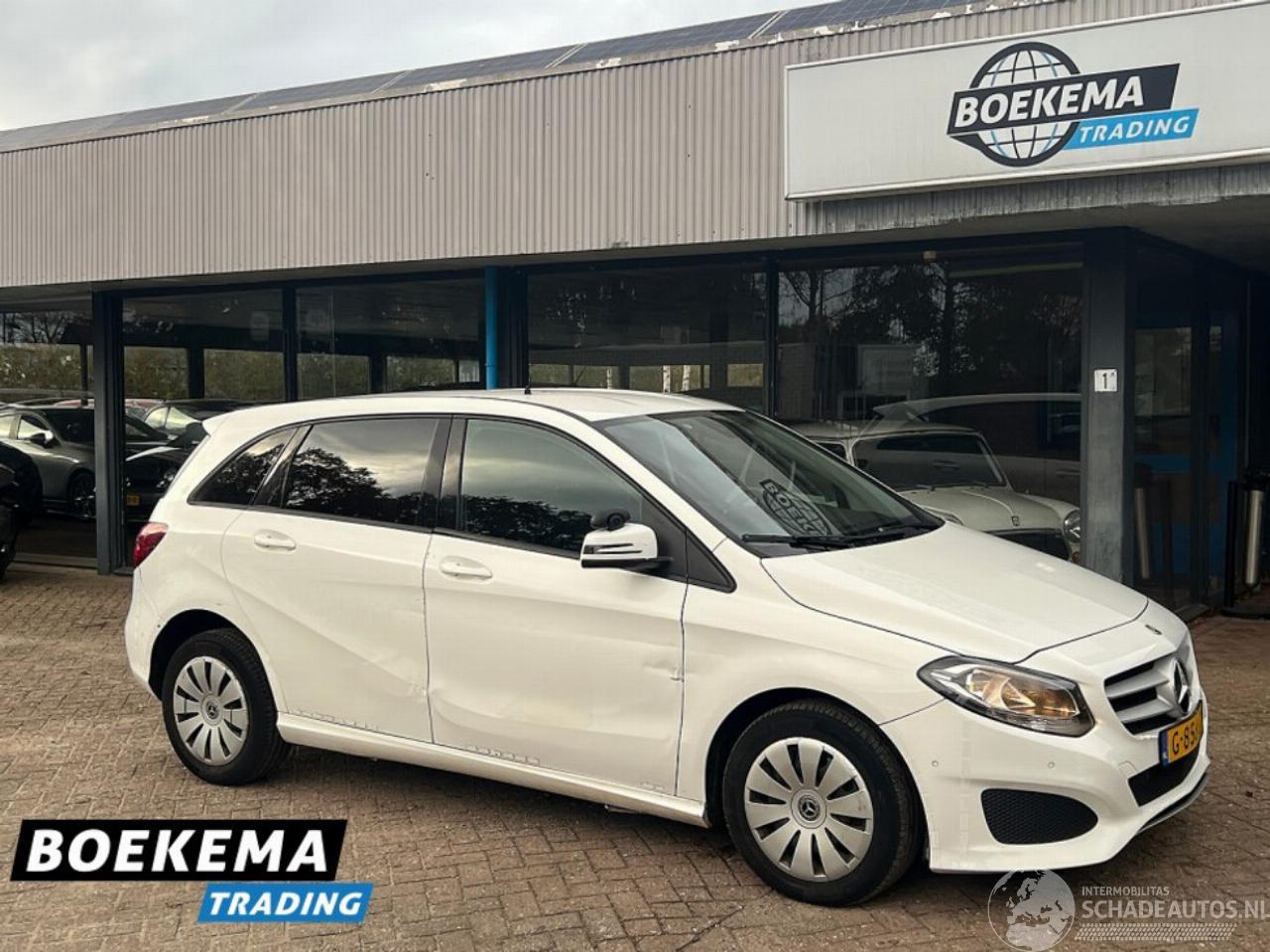 Mercedes B-klasse 220 d Ambition Automaat Airco Cruise PDC