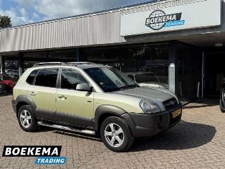 Voiture accidenté Hyundai Tucson 2.7i V6 4WD Style Automaat Leer Climate Cruise 2006/1