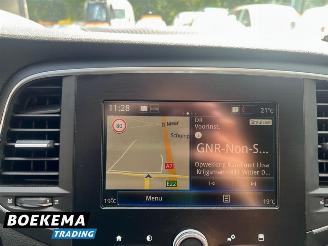 Renault Mégane 1.3 TCe 140PK Limited LED Keyless Navigatie Climate Cruise picture 23