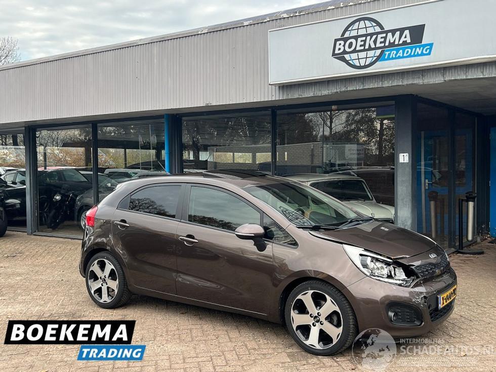 Kia Rio 1.4 CVVT 110PK Super Pack Leer Open-Dak Navigatie Stoelverw
