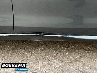 Peugeot 208 1.2 PureTech Blue Lion Navi Airco Cruise PDC Trekh. picture 11