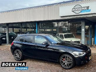 occasion passenger cars BMW 1-serie 118i 136PK Executive Aut Led Navi Cruise Airco PDC 2014/5