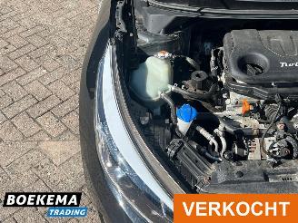 Kia Cee d cee'd 1.0 T-GDi Design Led Navi Climate Cruise Camera picture 13