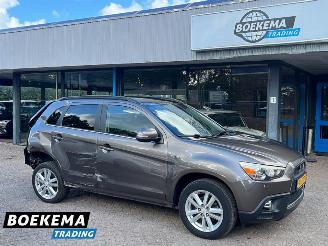 krockskadad bil auto Mitsubishi ASX 1.6 Intense Glazen Dak Airco Cruise PDC 2011/4