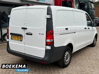 Mercedes Vito 111 CDI Lang 3-Persoons Navi Airco Cruise picture 2