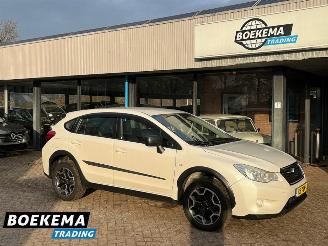 skadebil bedrijf Subaru XV 2.0D Luxury AWD Navi Climate Cruise Stoelverw. Trekh. 2014/10