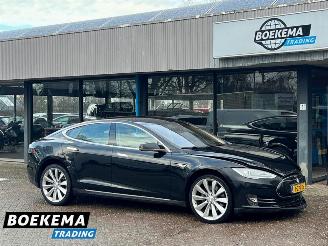 Avarii autoturisme Tesla Model S 85 Base FREE SUPER CHARGE Autopilot Leder BTW 2015/2