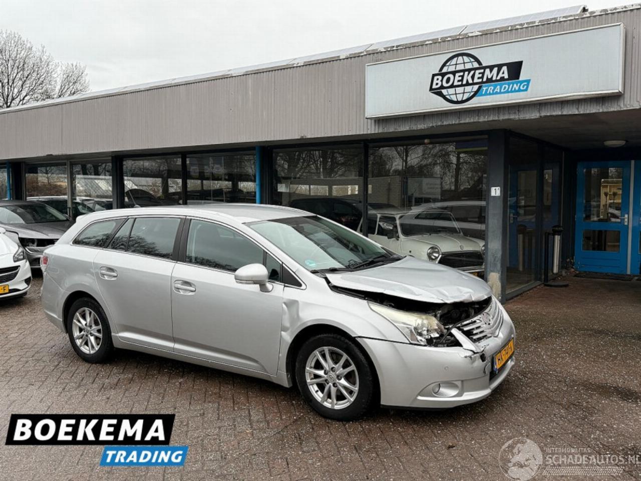Toyota Avensis wagon 1.8 VVTi Navigatie Camera Climate Cruise