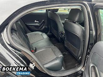 Mercedes A-klasse 180 Business Line Facelift Navi Camera Clima SHZ picture 18